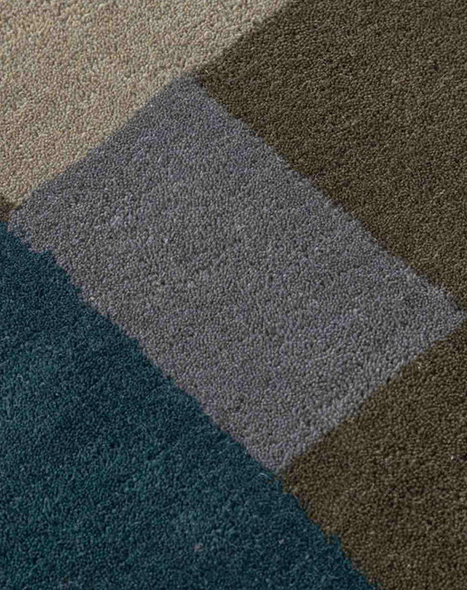 Molly Hand Tufted Woollen Rug