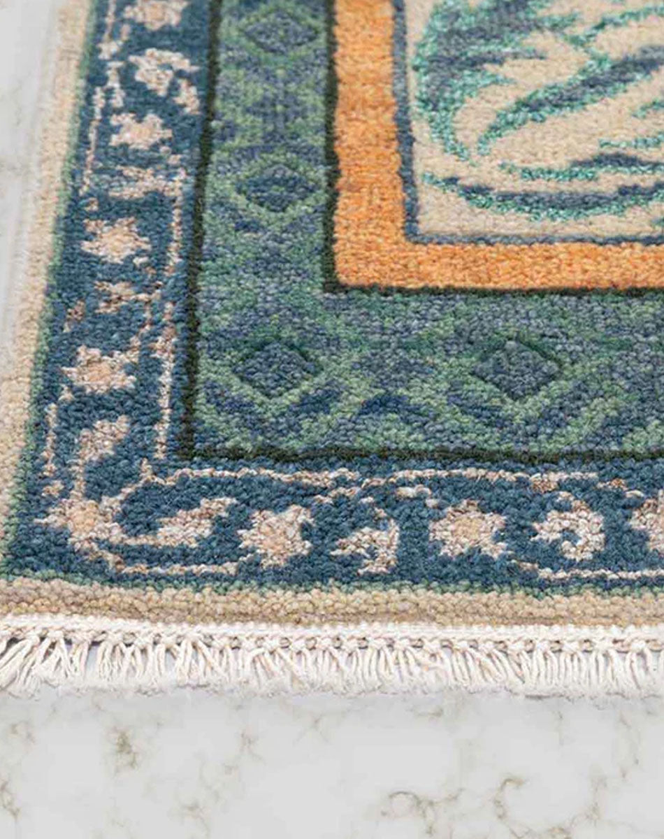 Aman Hand Knotted Woollen And Viscose hand knotted wool rug by 1930 Mills